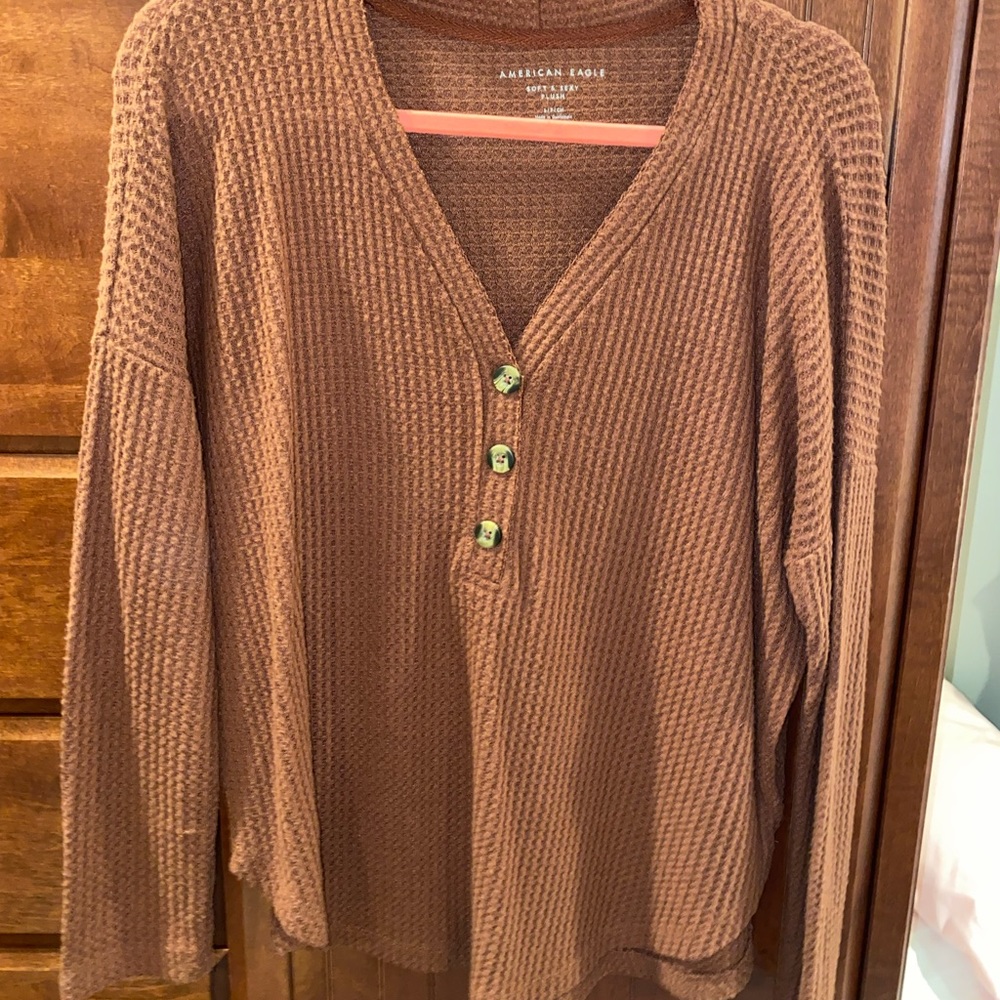 Waffle knit sweater size small